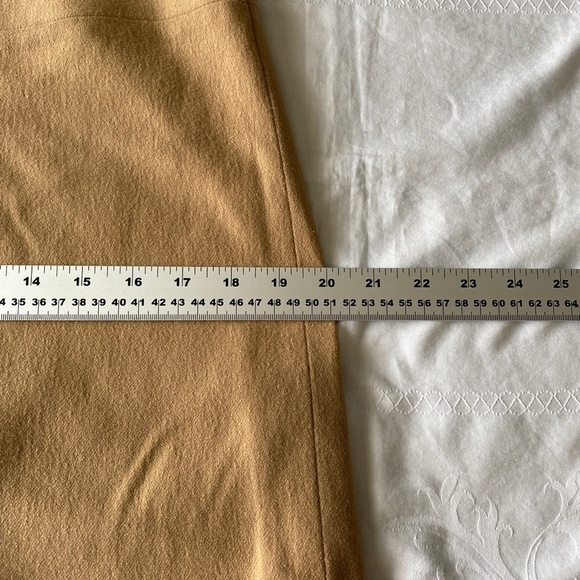 Banana Republic Women's Tan Wool Blend Mini Skirt Size 8‎ - Picture 9 of 12